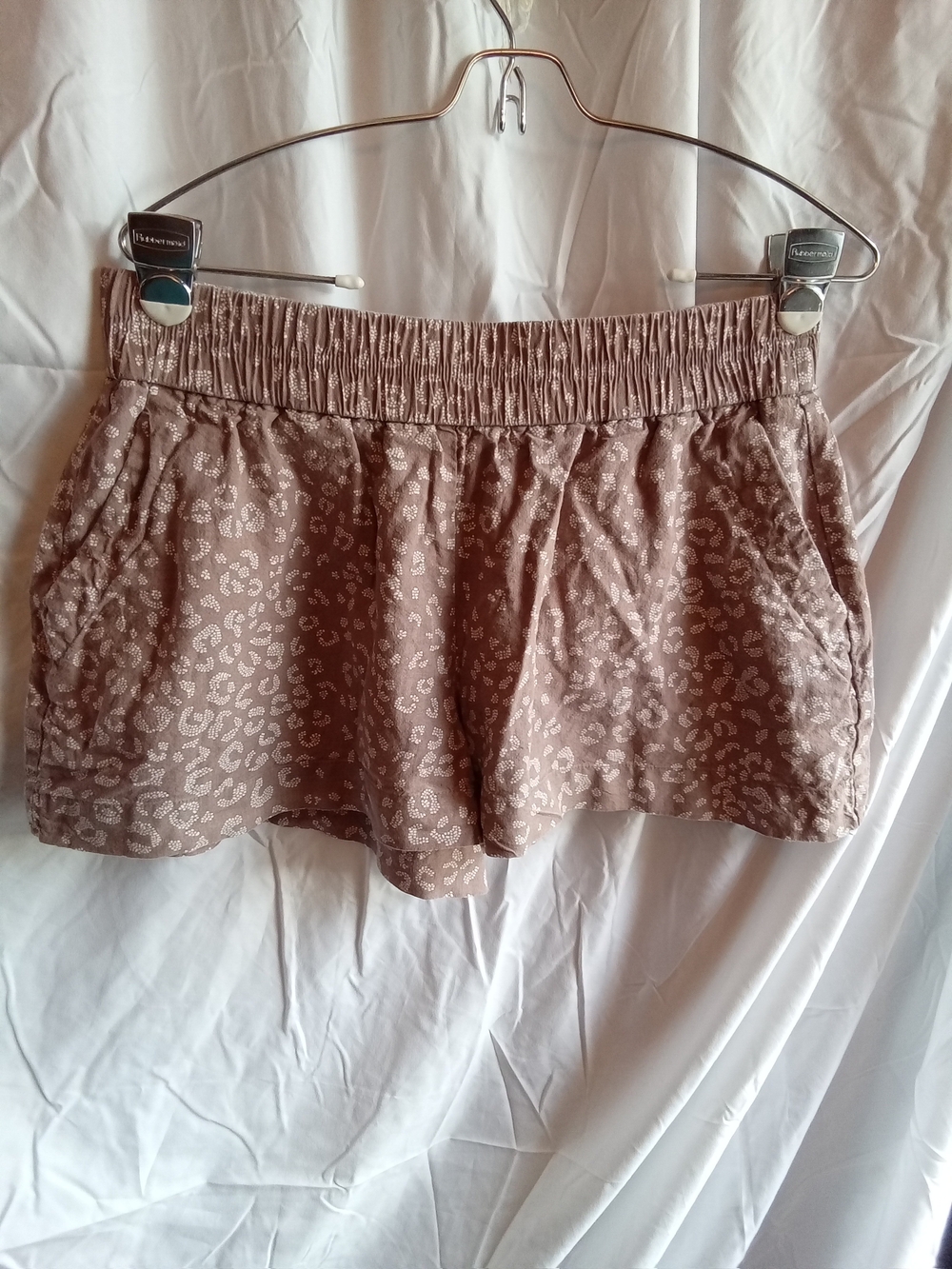 a new day Taupe Leopard Print Elastic Waist Shorts M